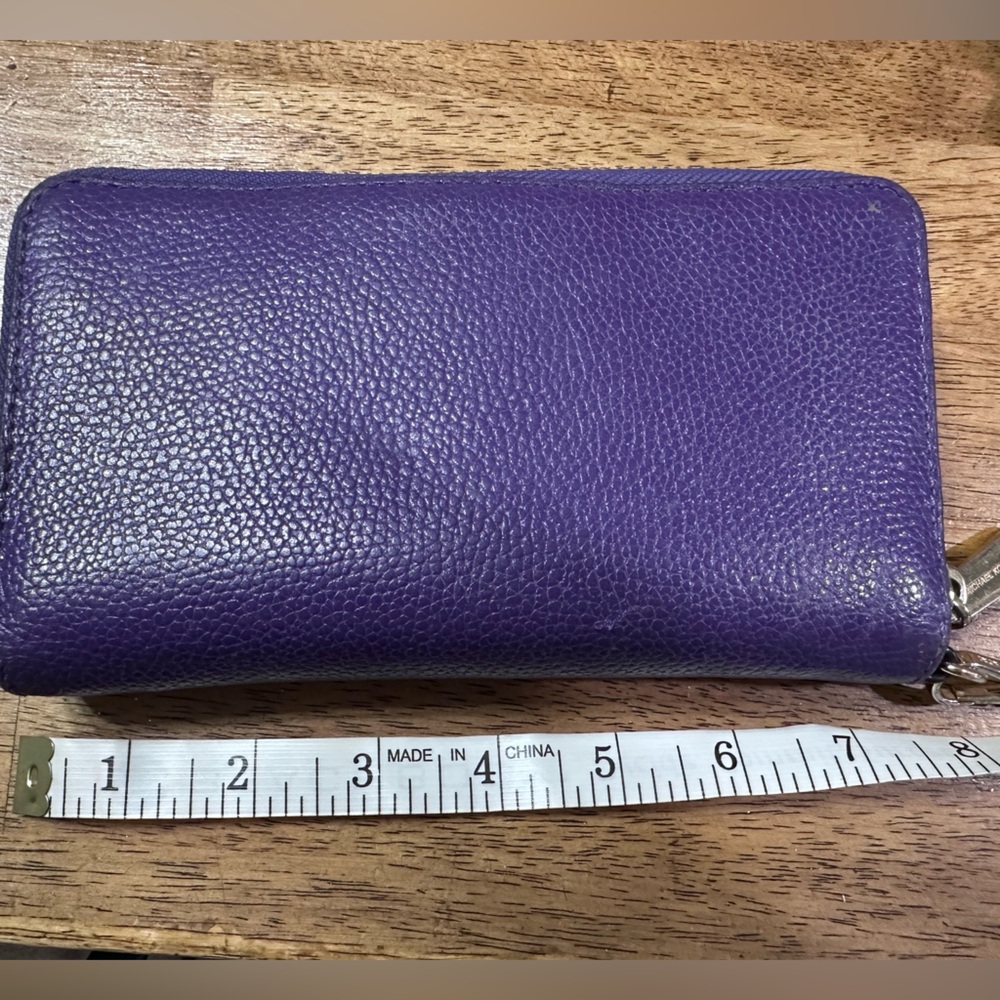 Michael Kors Purple Leather Zip Wallet - Picture 2 of 8